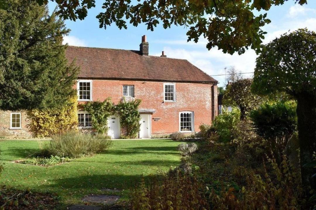 Апартаменты Winchester Retreat Экстерьер фото